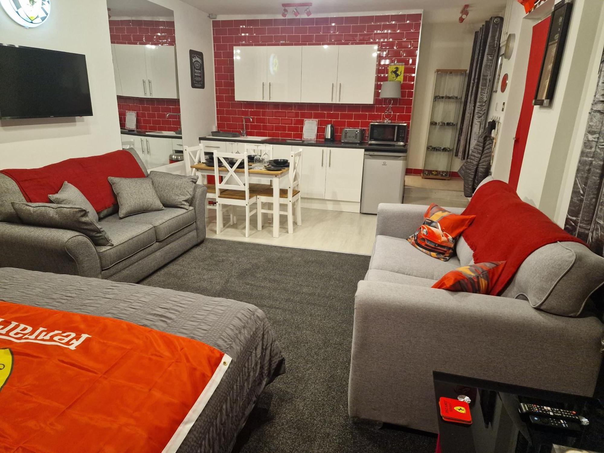 Joiners Arms - Studio Apartments Market Drayton Exteriér fotografie